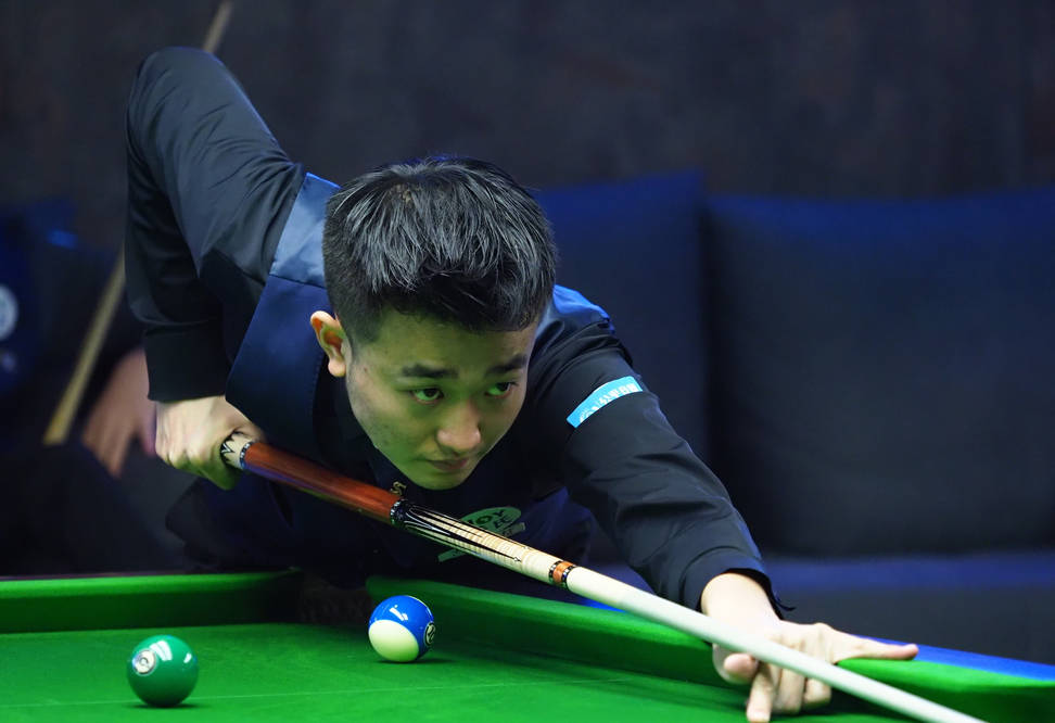 曼联2-2爆冷送温暖！狂轰30脚战平倒数第2！弗莱彻执教无缘开门红